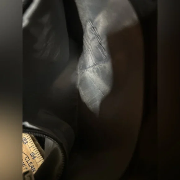 Lug crossbody bag - Picture 4 of 14